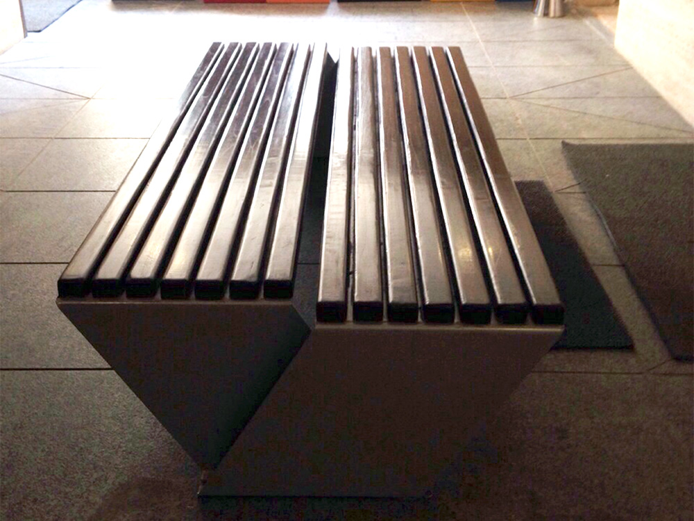 Wooden Top Stainless Steel Bench