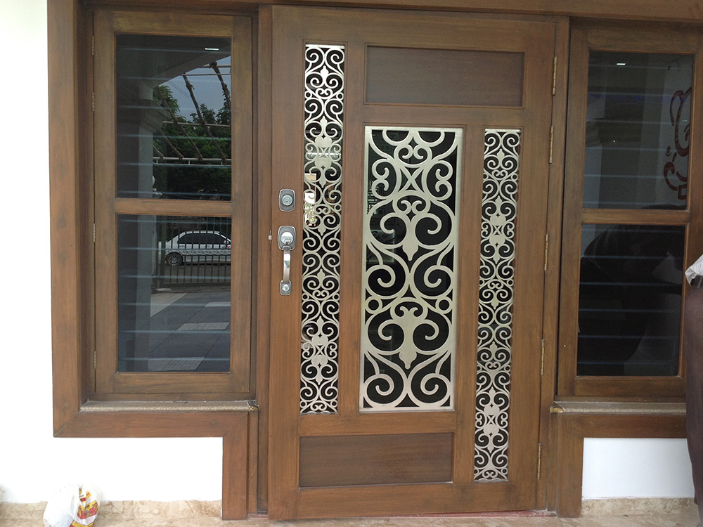Stainless Steel Main Door Safety Grill